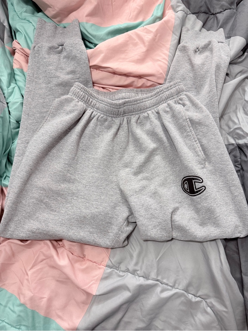 Champion Men’s Light Gray Logo Sweatshorts